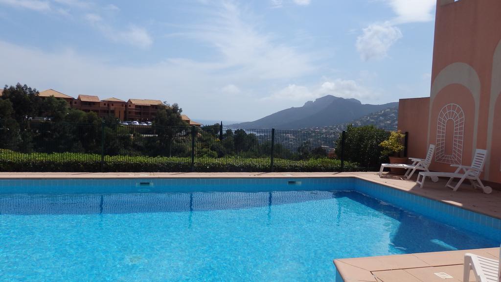 Appartement Cote d`Azur - Mandelieu à Théoule-sur-Mer Extérieur photo