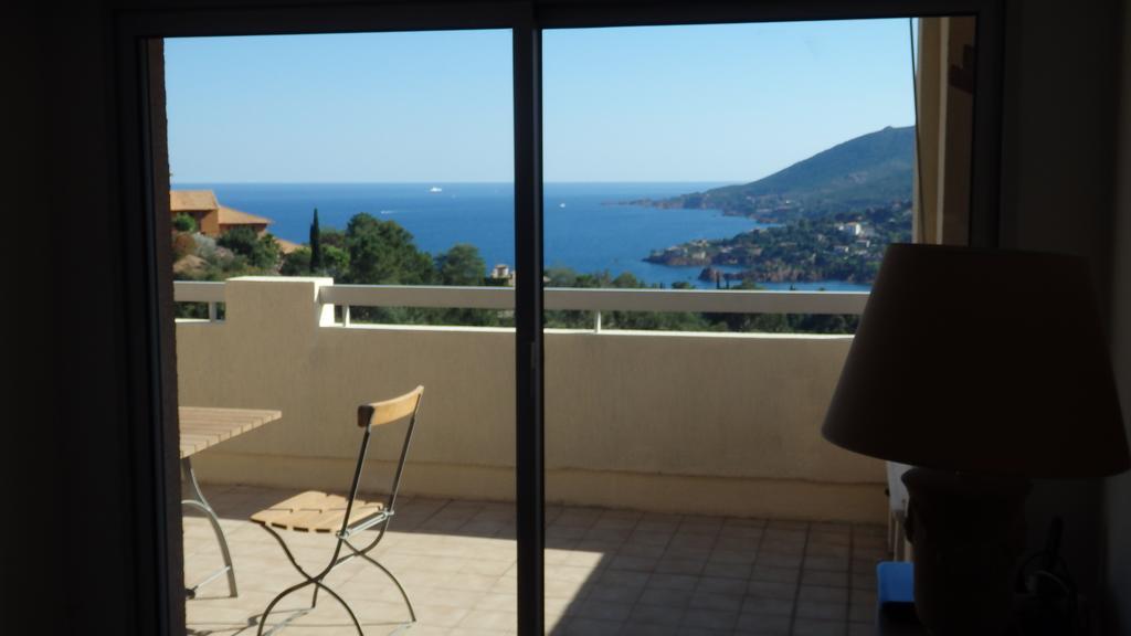 Appartement Cote d`Azur - Mandelieu à Théoule-sur-Mer Extérieur photo